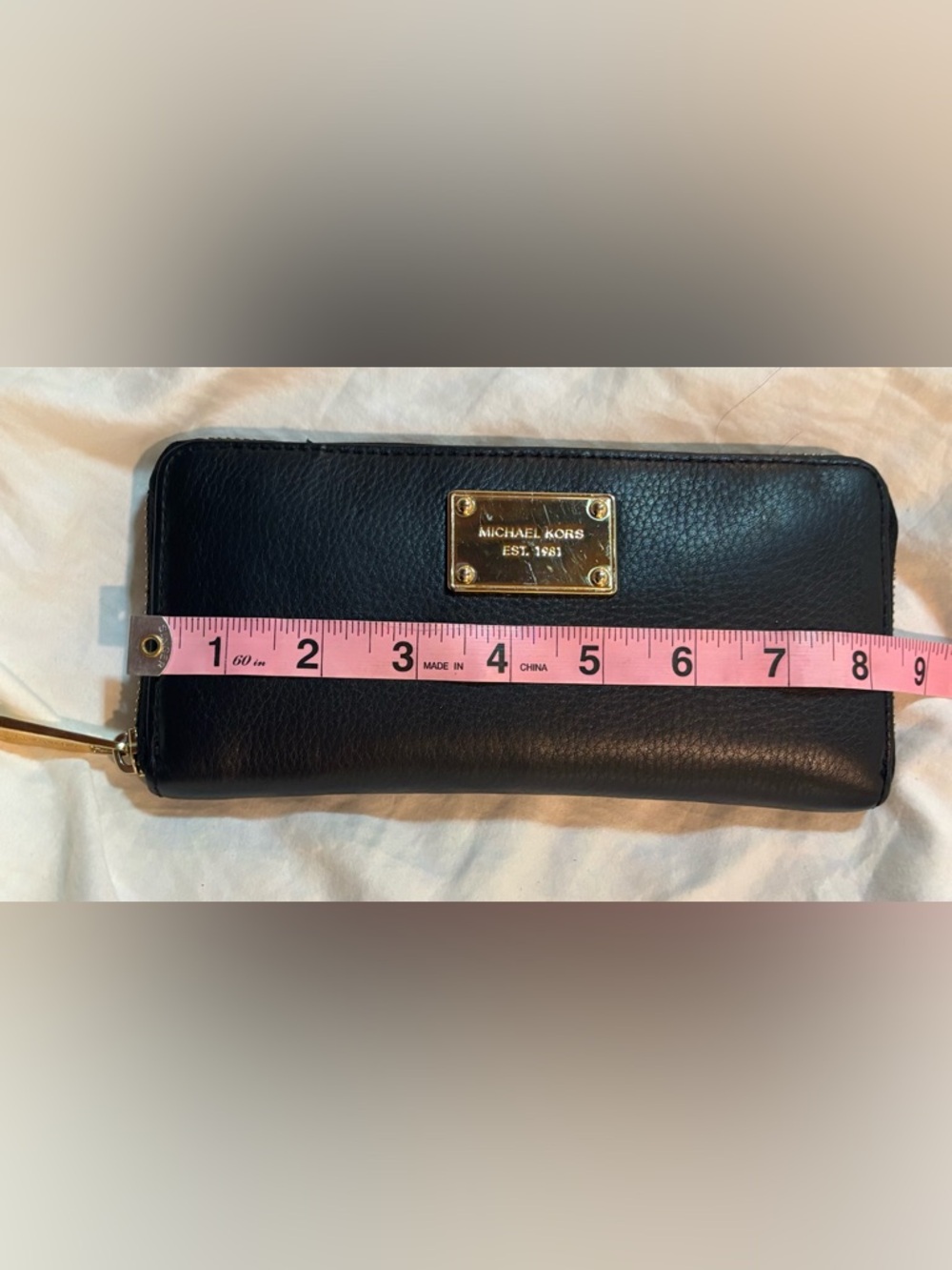 Michael Kors Black Leather Zip Wallet | Gold Plate Logo | Chic & Functional - Picture 10 of 12